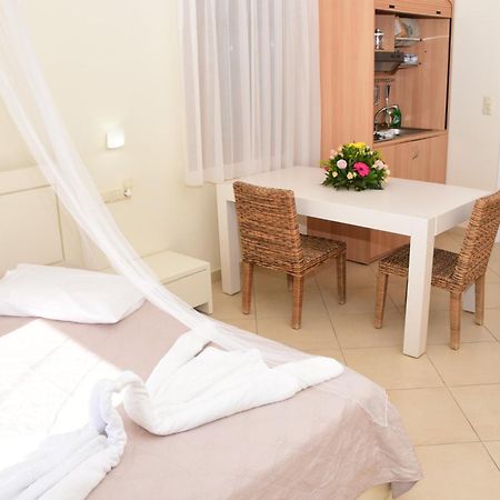 Margaritari Hotel Айя-Анна Экстерьер фото