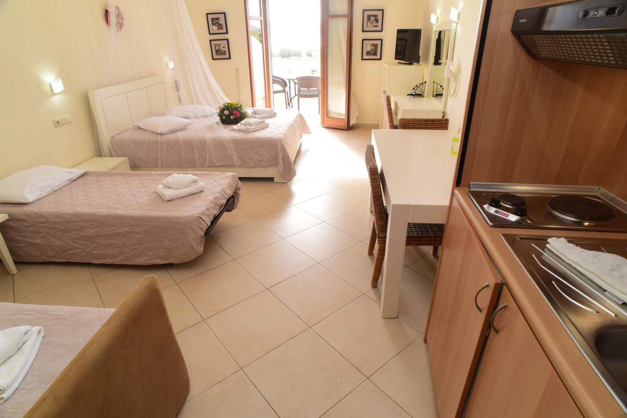 Margaritari Hotel Айя-Анна Экстерьер фото